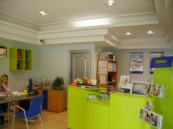 Tienda Telefónica, Navia